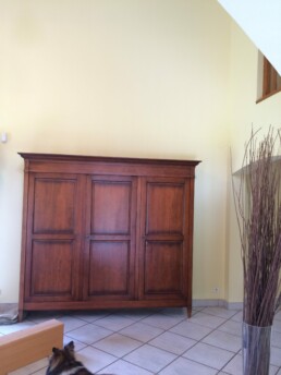 Armoire merisier à relooker